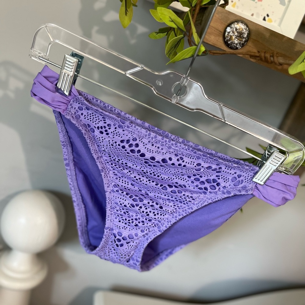 Bikini Bottoms Crochet Lace Purple Lavender Womens Large New Mossimo